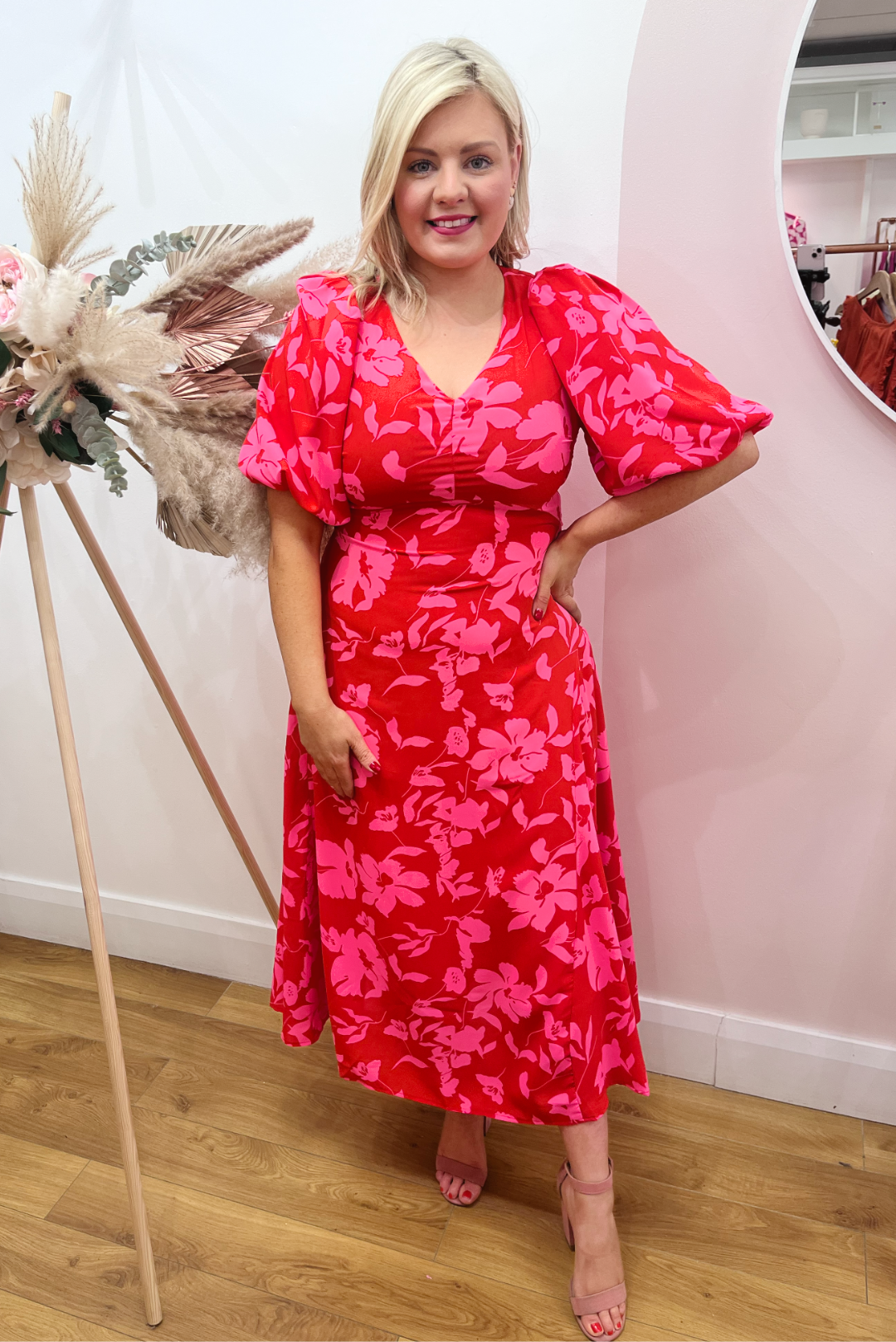 fitted lace wedding dress Red/Pink Floral Midi Dress